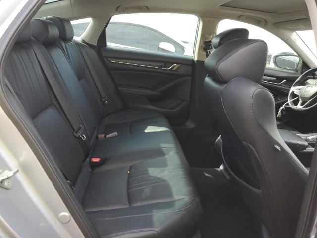 2018 HONDA ACCORD TOU - 1HGCV2F95JA045352