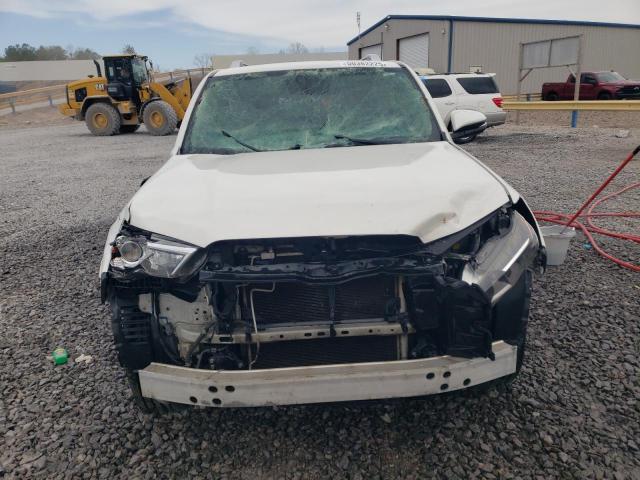 2018 TOYOTA 4RUNNER SR - JTEZU5JR6J5186133