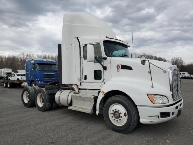 Global Auto Auctions: 2013 KENWORTH T660