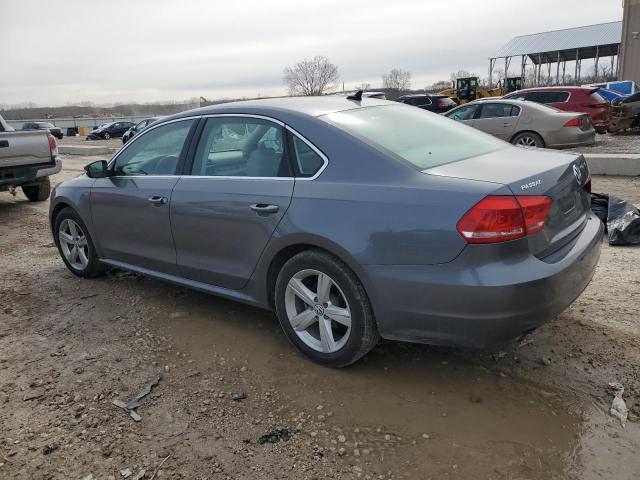 2015 VOLKSWAGEN PASSAT S 1VWAS7A3XFC111644