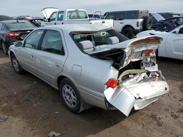 TOYOTA CAMRY LE 2000 silver sedan 4d gas 4T1BF22K9YU112121 photo #3