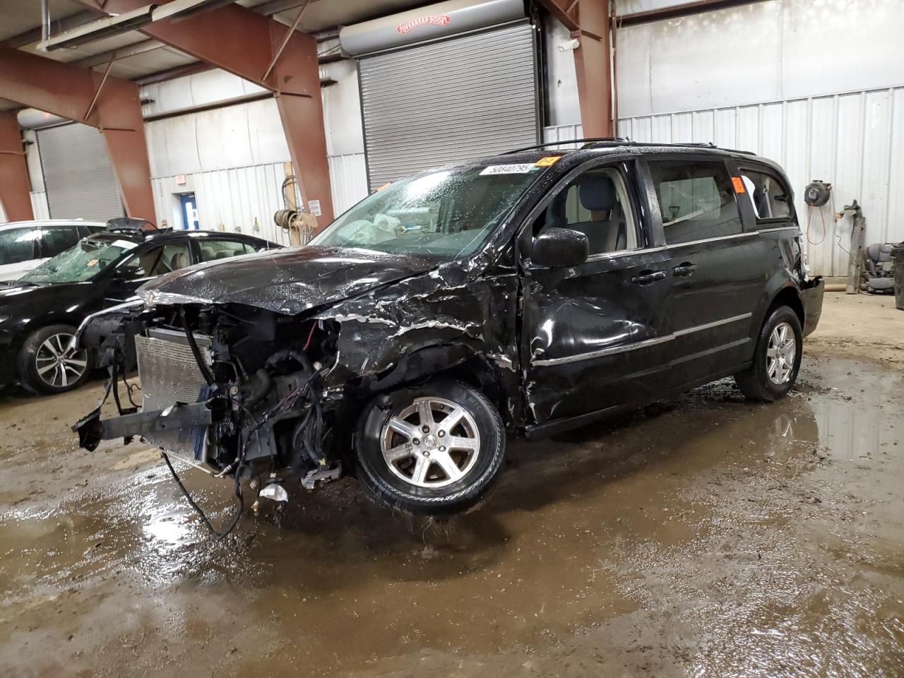 CHRYSLER TOWN & COUNTRY TOURING