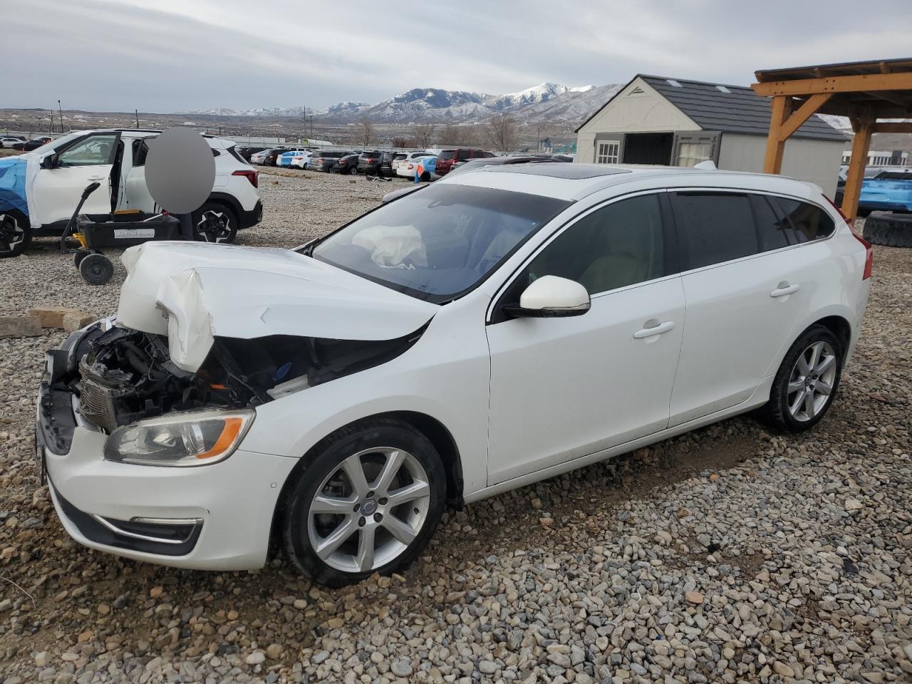 VOLVO V60 T5 PREMIER