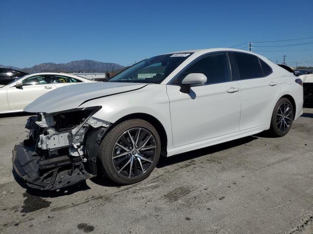 Vin: 4t1g11ak4pu131156, lot: 50001825, toyota camry se night shade 2023 img_1