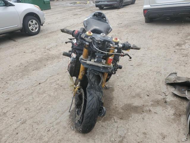 2004 SUZUKI MOTORCYCLE - JS1GT75AX42100658