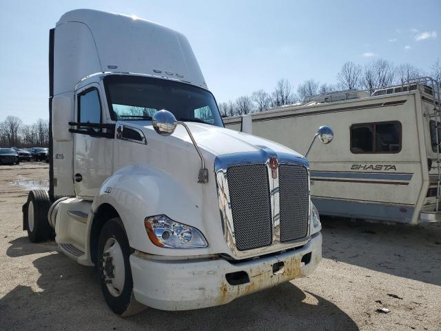 2014 KENWORTH T680 #3151644724