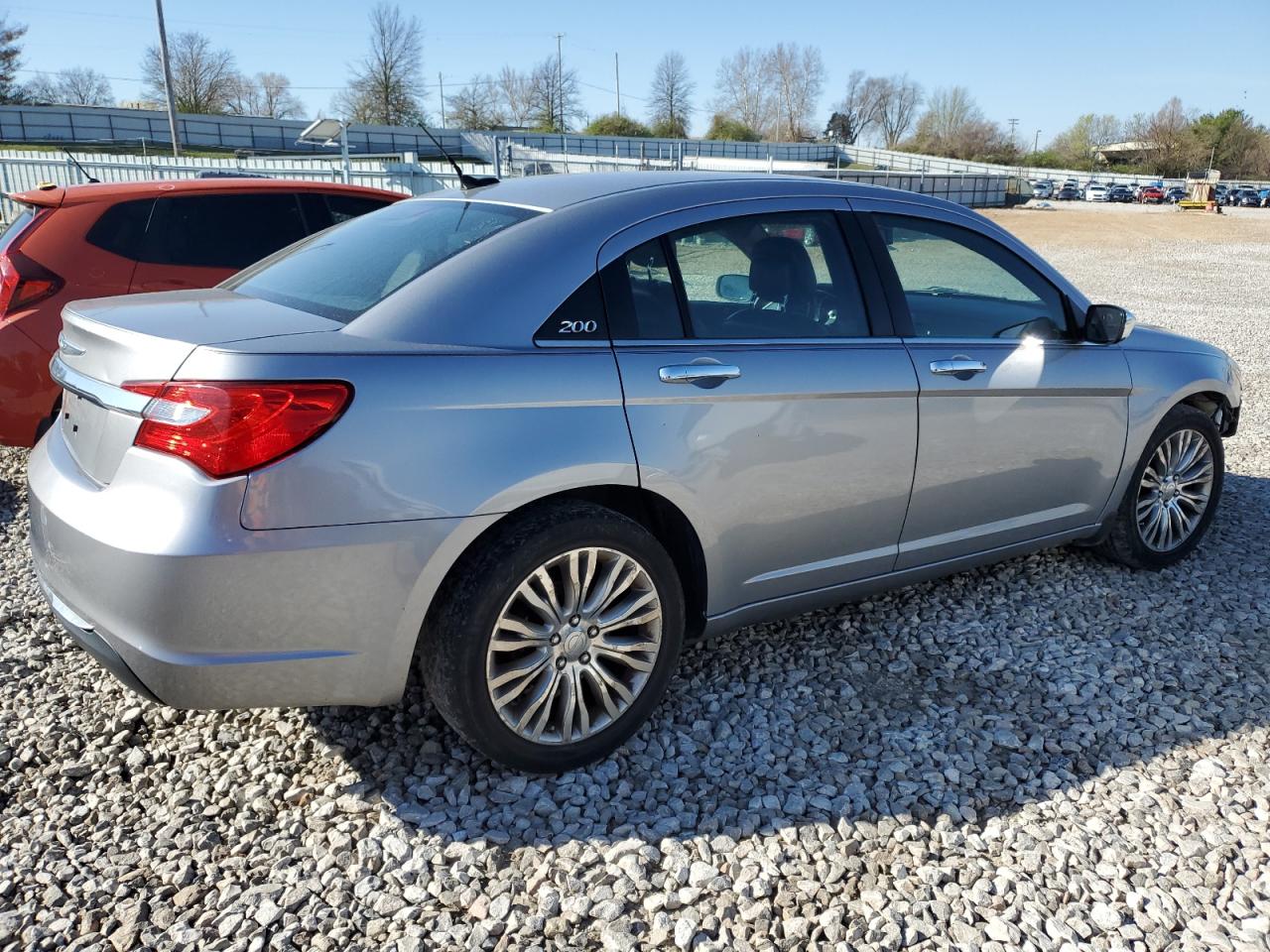 CHRYSLER 200 LIMITED