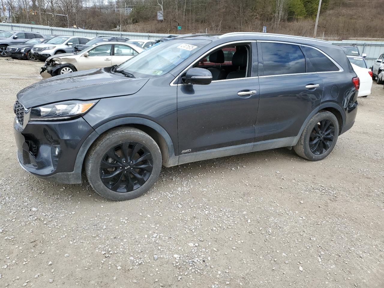  Salvage Kia Sorento