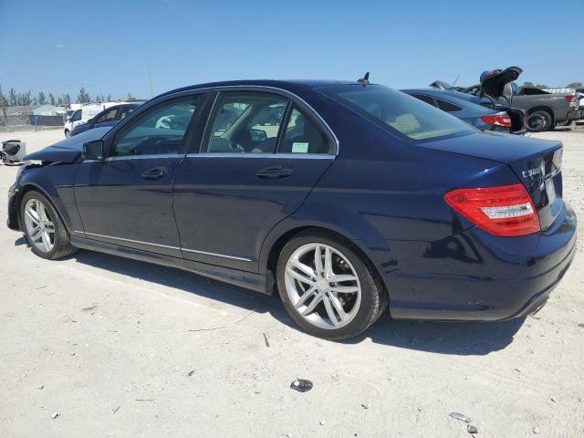 Vin: wddgf8bb5cf914018, lot: 49384975, mercedes-benz c-class 300 4matic 20122