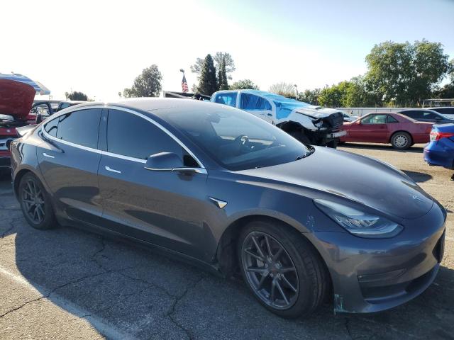 Vin: 5yj3e1eb5jf104226, lot: 48662915, tesla model 3 20184