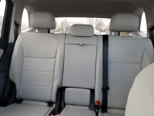 2018 VOLKSWAGEN TIGUAN SE - 3VV2B7AX6JM181676