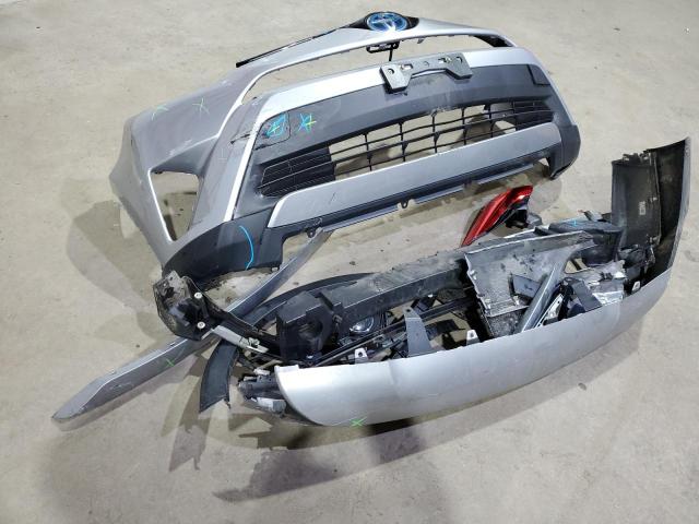 2017 TOYOTA RAV4 HV LE - JTMRJREV9HD106836