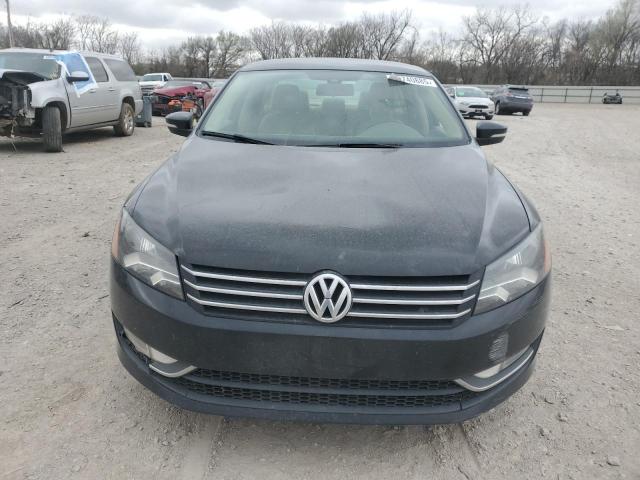 2015 VOLKSWAGEN PASSAT S - 1VWAT7A30FC073578