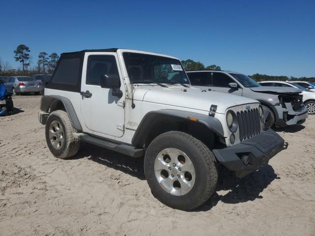 1C4AJWBGXEL214269 Jeep Wrangler Sahara 2014