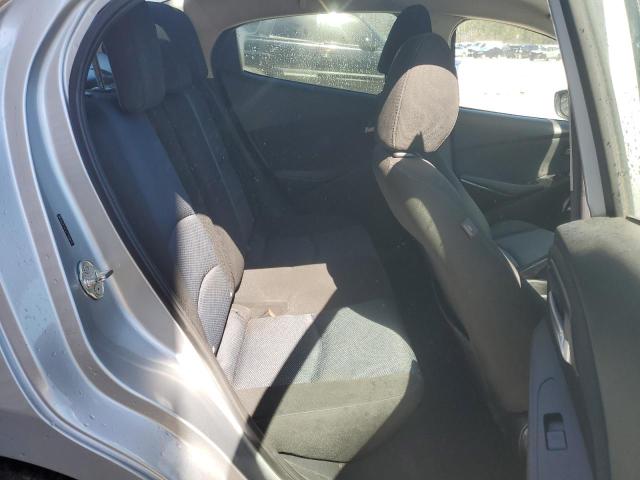 3mydlbyv2jy310843 - 2018 Toyota Yaris - #47975005