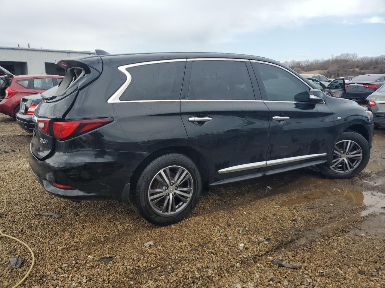 INFINITI QX60 LUXE