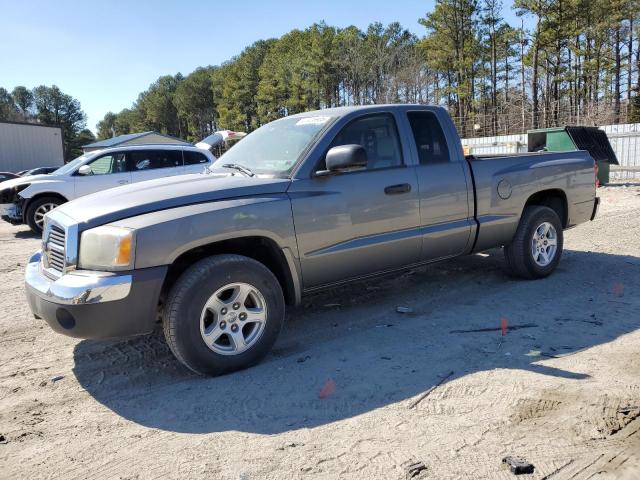 DODGE DAKOTA SLT