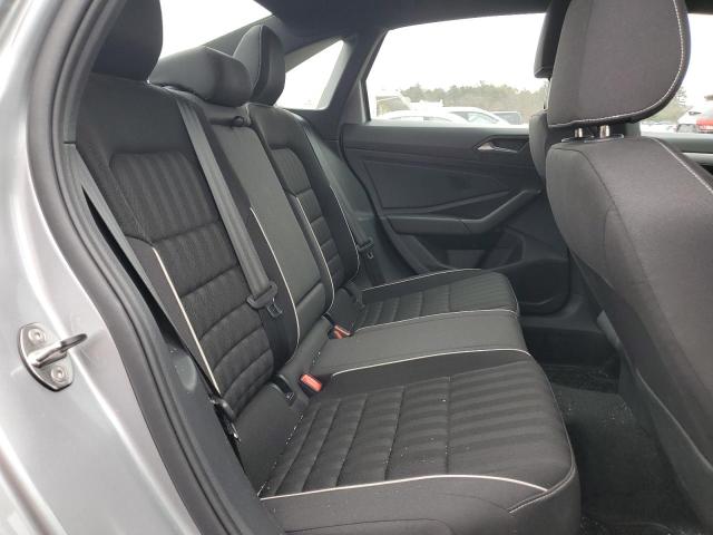2024 VOLKSWAGEN JETTA SPOR - 3VWAM7BU6RM028443