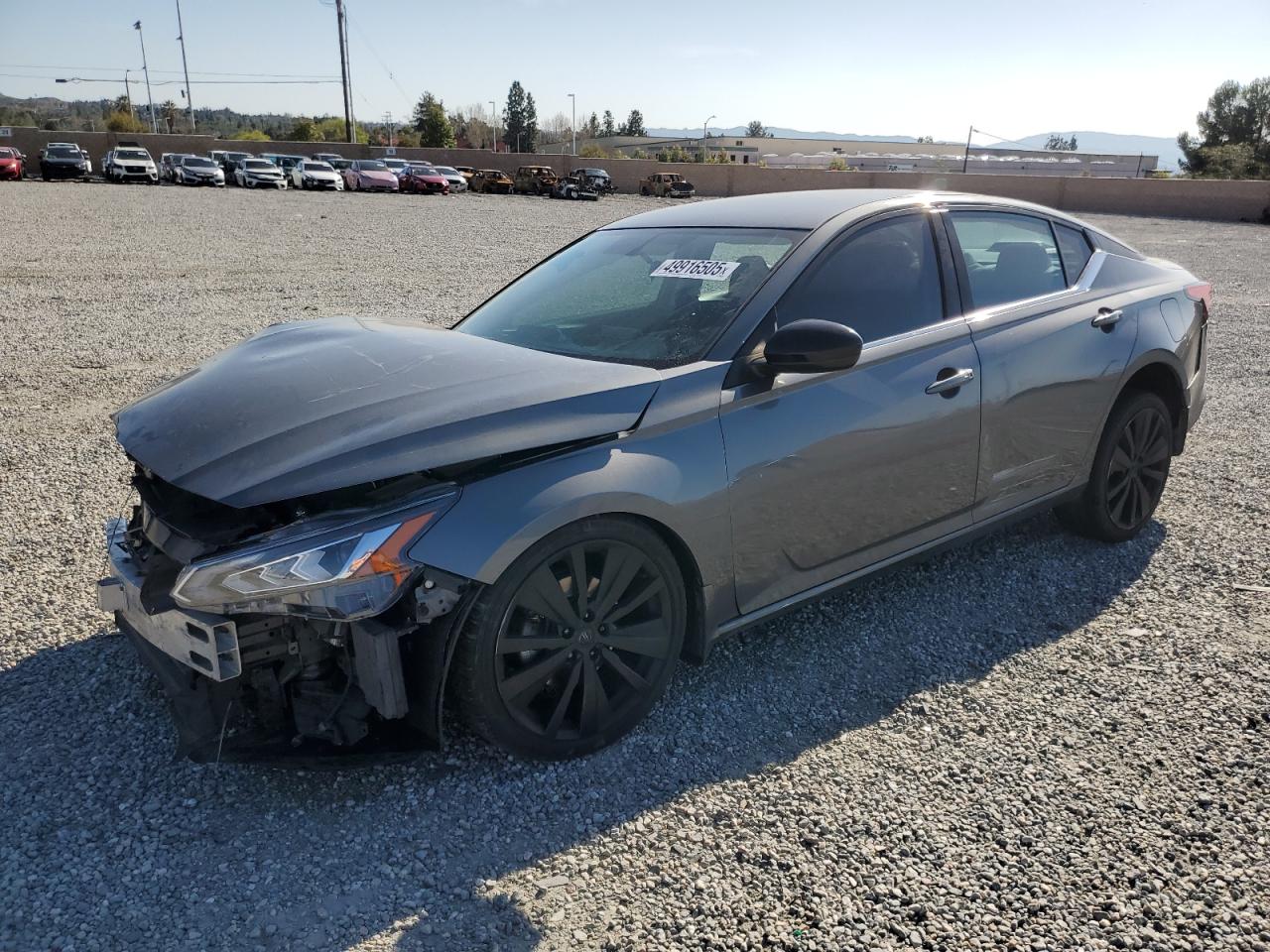 NISSAN ALTIMA SR