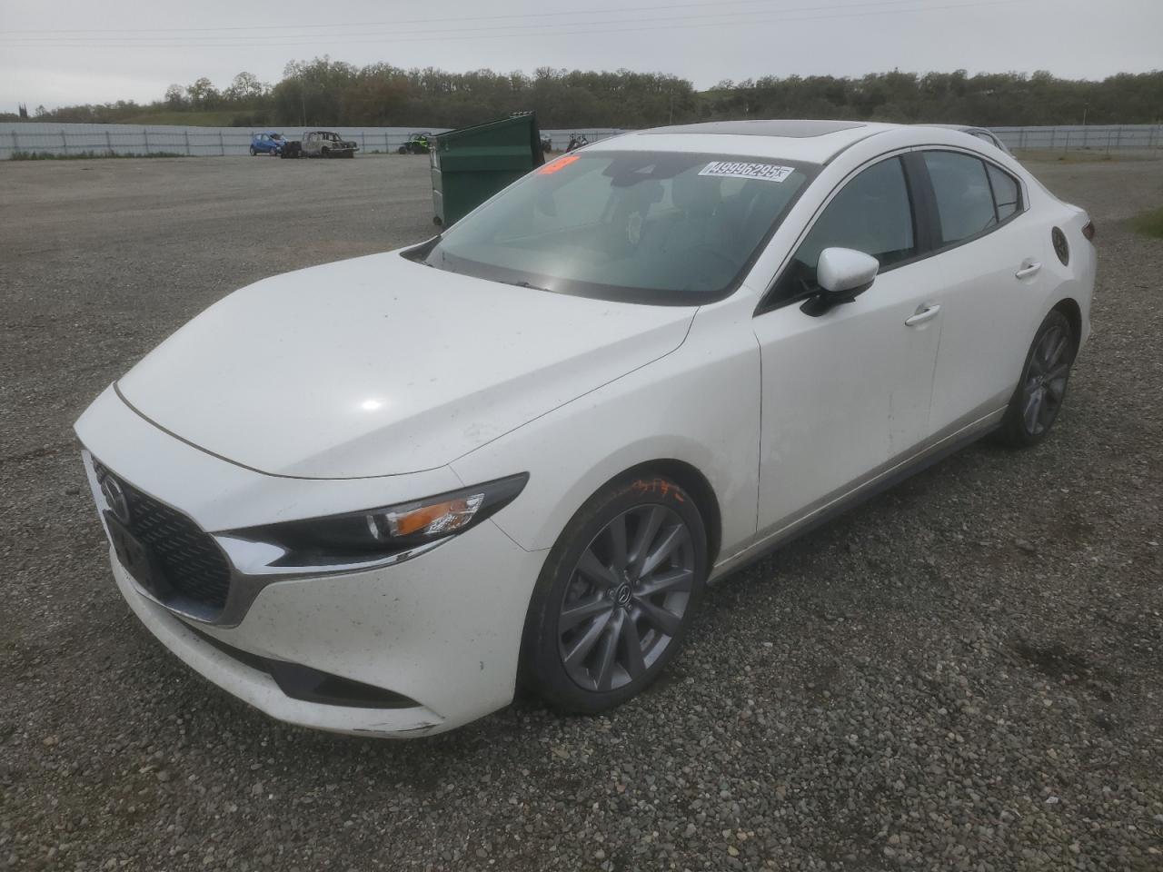 MAZDA 3 PREFERRED