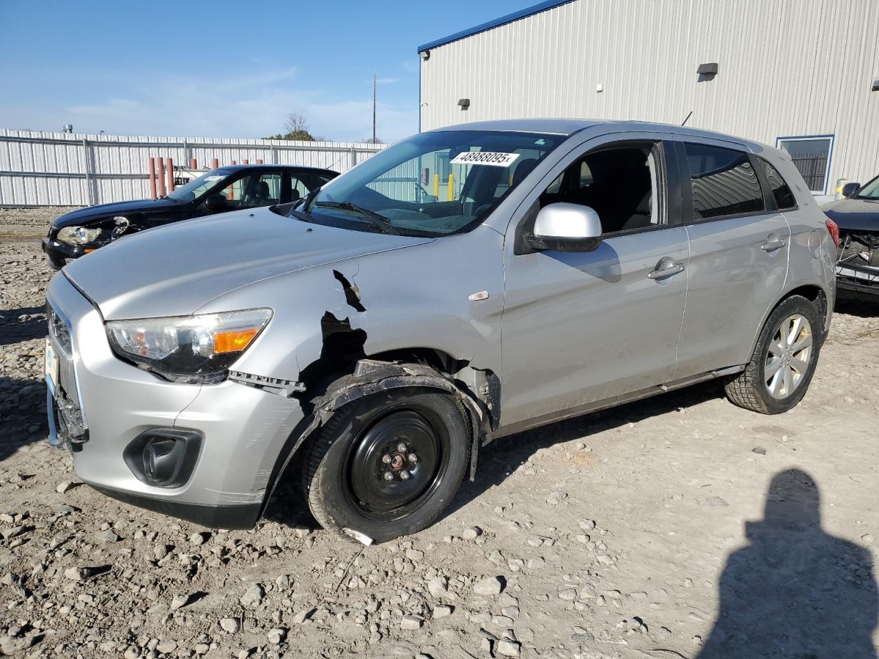 MITSUBISHI OUTLANDER ES