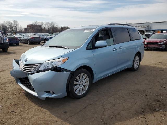 TOYOTA SIENNA XLE