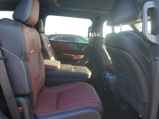 2025 INFINITI QX80 AUTOG JN8AZ3CC4S9602789