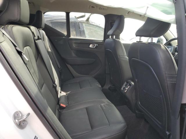2025 VOLVO XC40 PLUS YV4L12UC5S2498954