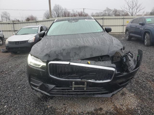 2018 VOLVO XC60 T5 LYV102RK1JB087884