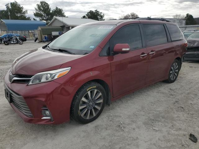 TOYOTA SIENNA XLE