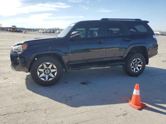 TOYOTA 4RUNNER SR5