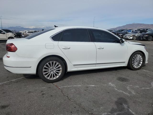 2017 VOLKSWAGEN PASSAT SE - 1VWBT7A31HC066193