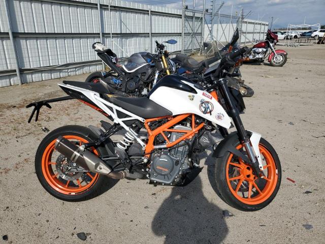 KTM 390 DUKE 2020 white  gas MD2JPJ401LC220521 photo #1