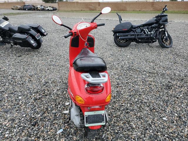 2002 VESPA M198F ZAPM198F025006882