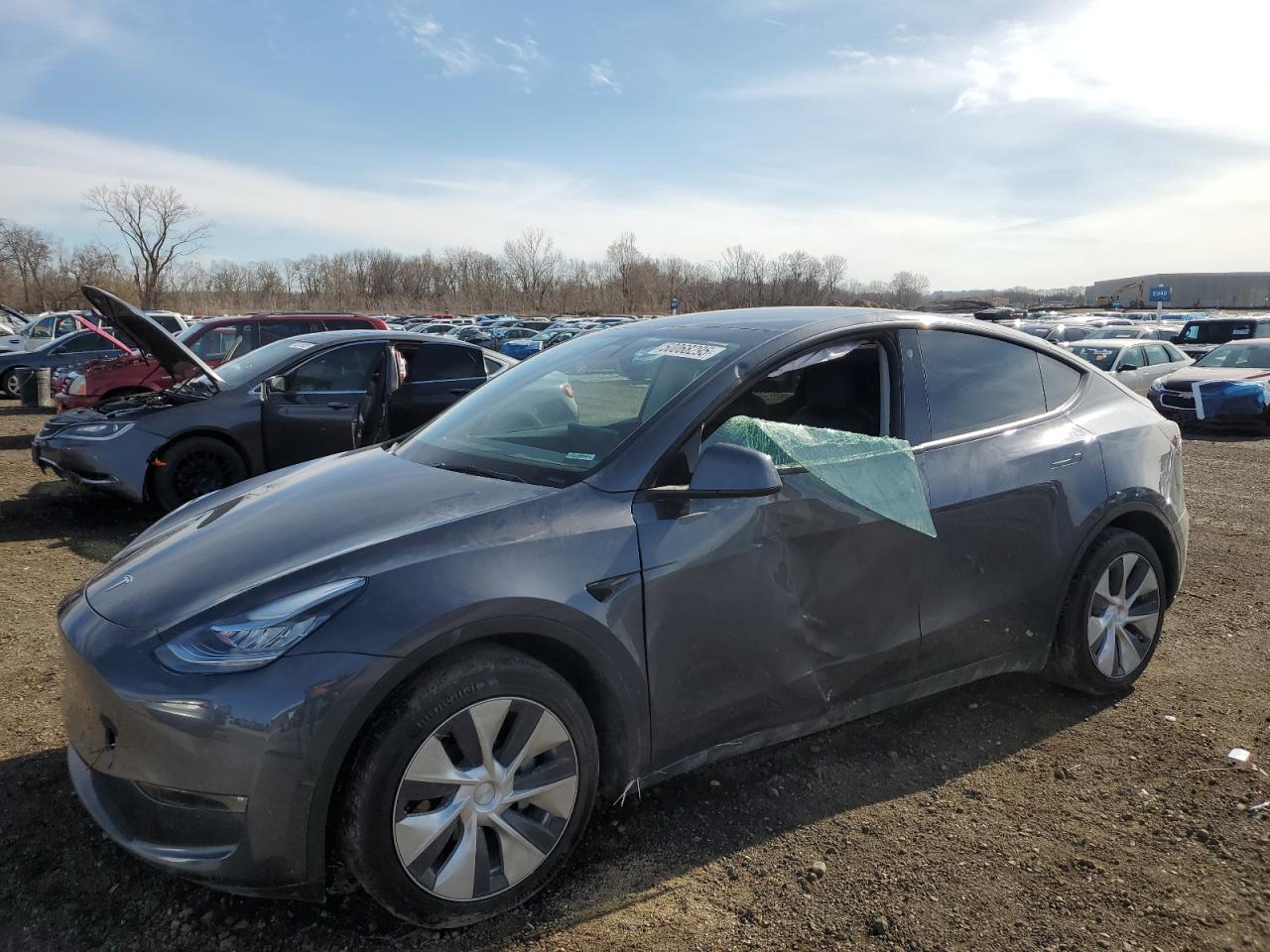 TESLA MODEL Y