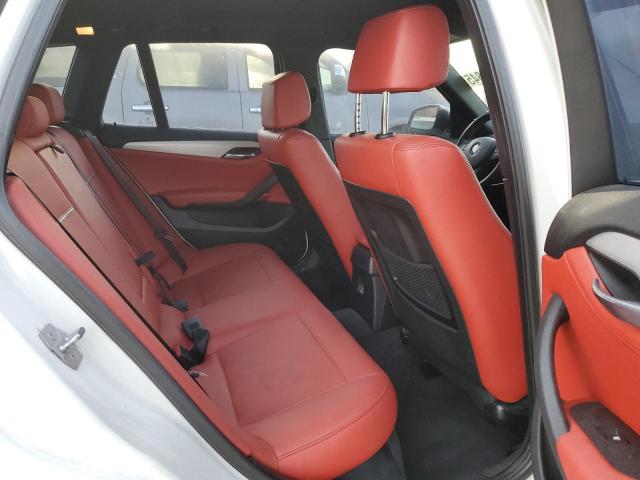 2015 BMW X1 XDRIVE3 WBAVM5C54FVV94891