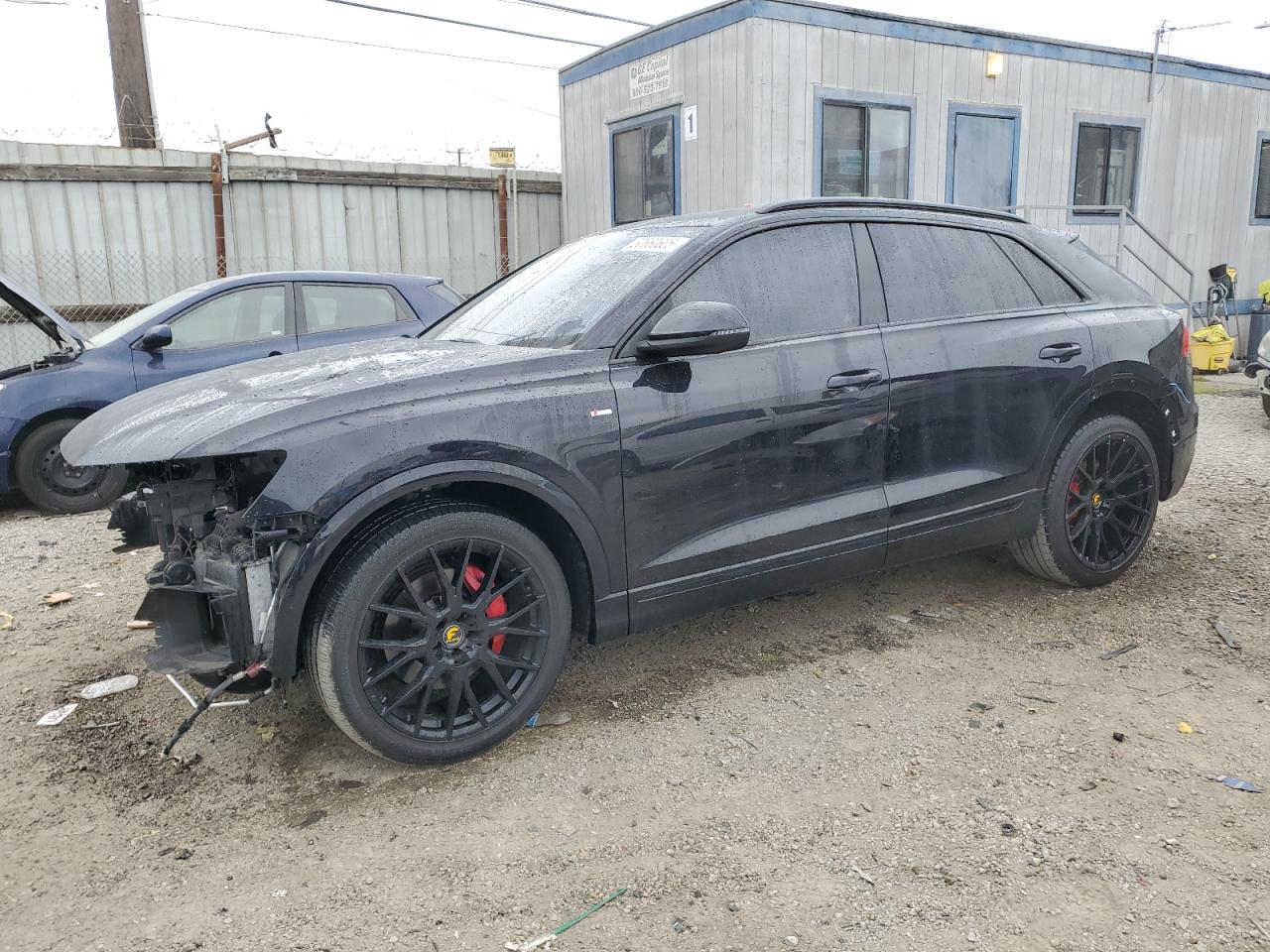 AUDI Q8 PREMIUM PLUS S-LINE