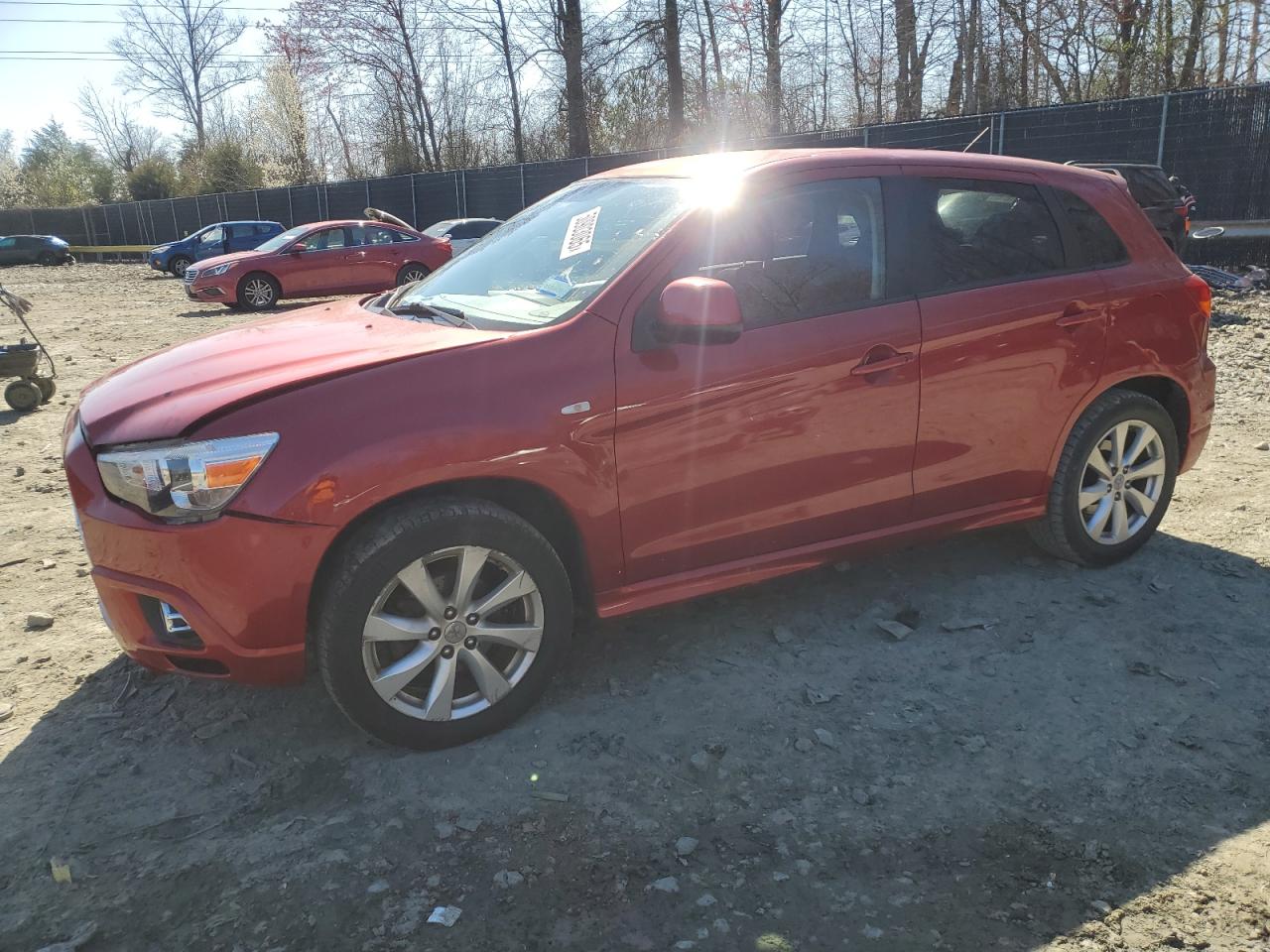 MITSUBISHI OUTLANDER SE