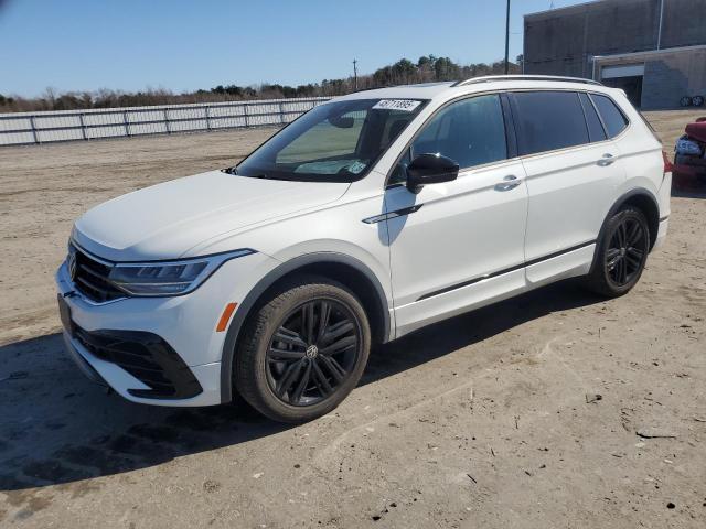 Vin: 3vv8b7ax5nm094495, lot: 48711895, volkswagen tiguan se r-line black 2022 img_1