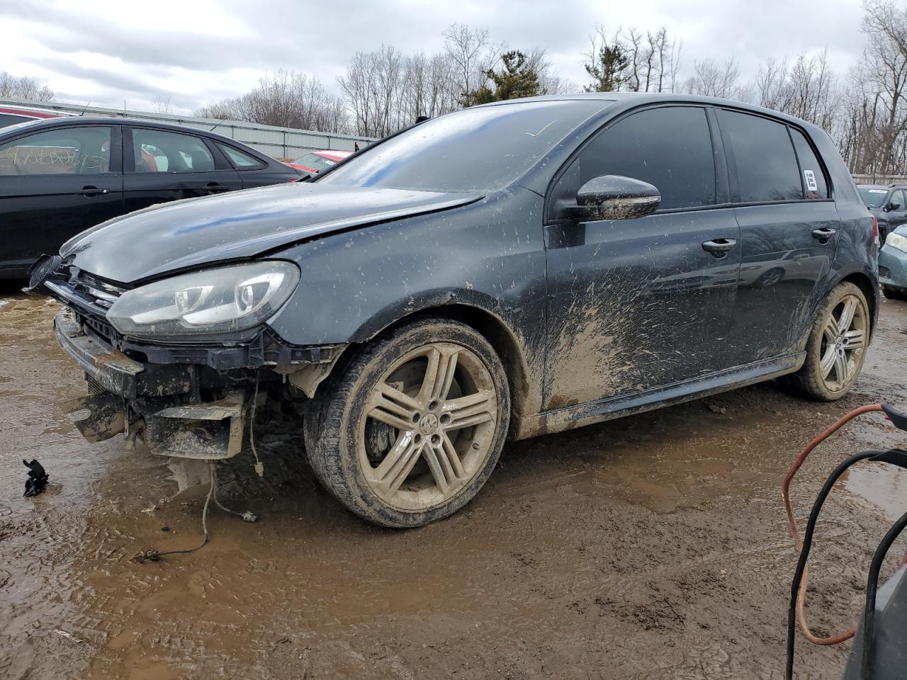 VOLKSWAGEN GOLF R