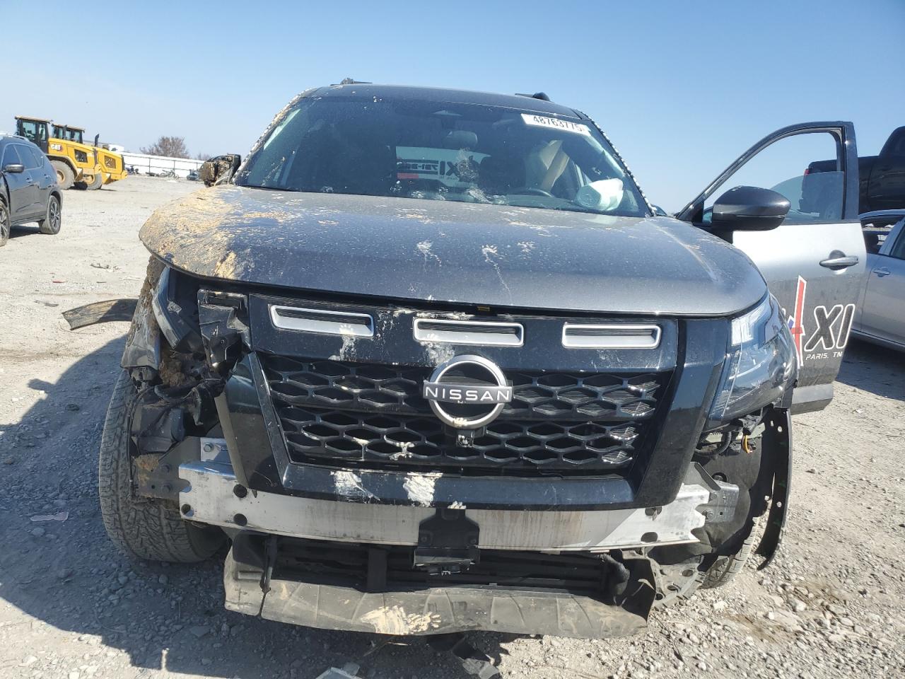 NISSAN PATHFINDER SV