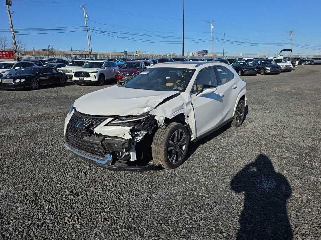 LEXUS UX 250H PR 2023 white  Hybrid JTHP9JBH5P2067865 photo #1