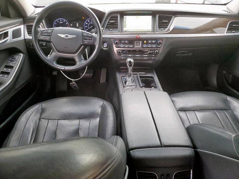 2016 HYUNDAI GENESIS 3. - KMHGN4JE4GU111196