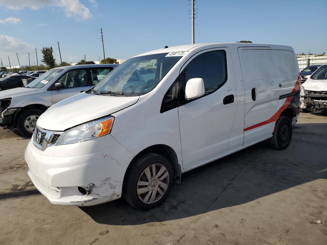 NISSAN NV200 2.5S
