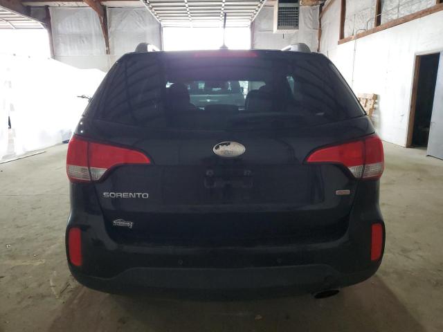 2015 KIA SORENTO LX - 5XYKTCA69FG593865