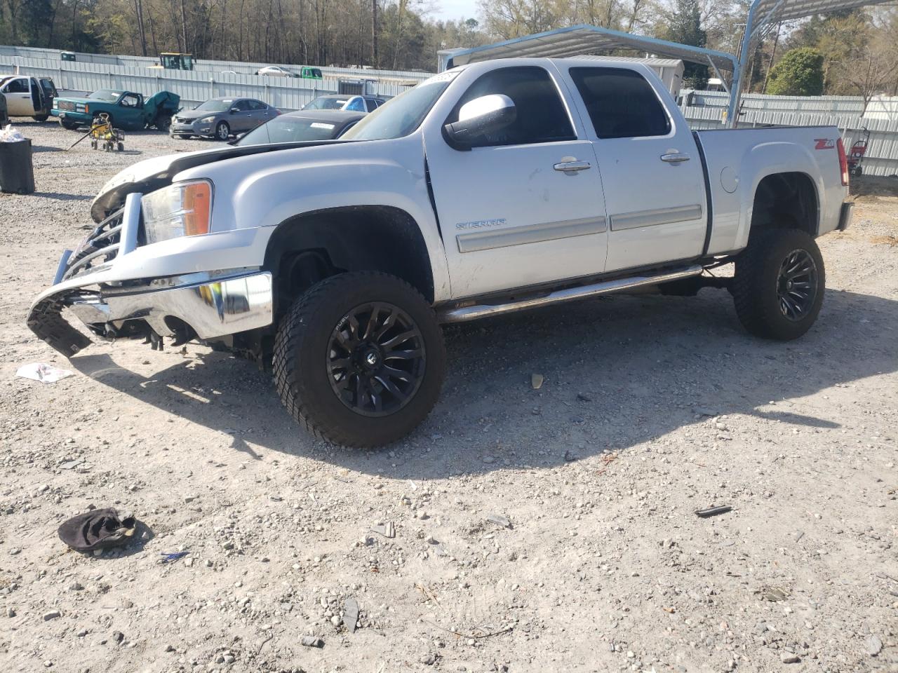 GMC SIERRA C1500 SLT