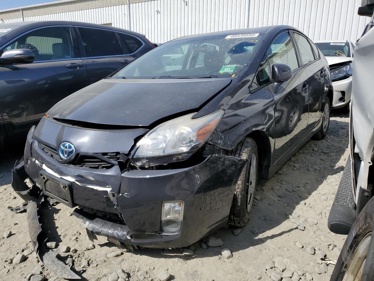  Salvage Toyota Prius