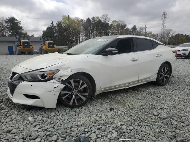 NISSAN MAXIMA