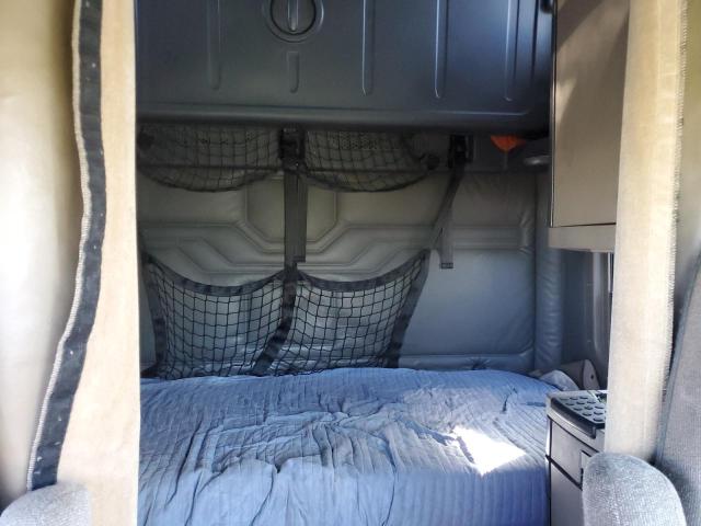 2018 FREIGHTLINER CASCADIA 1 #3144652377