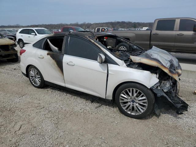 Vin: 1fadp3j29hl245054, lot: 50784925, ford focus titanium 20174